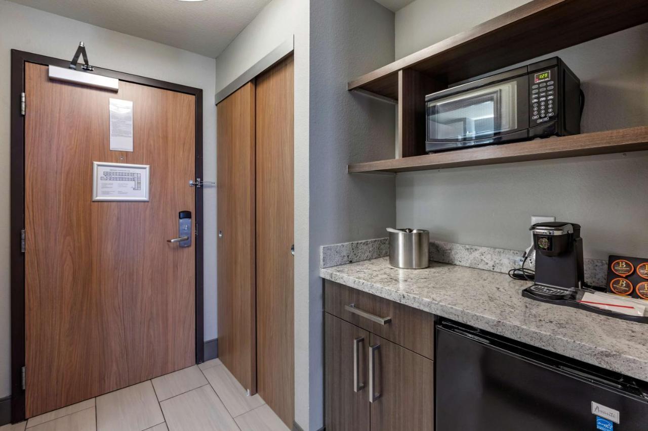 Best Western Plus Las Vegas West Εξωτερικό φωτογραφία